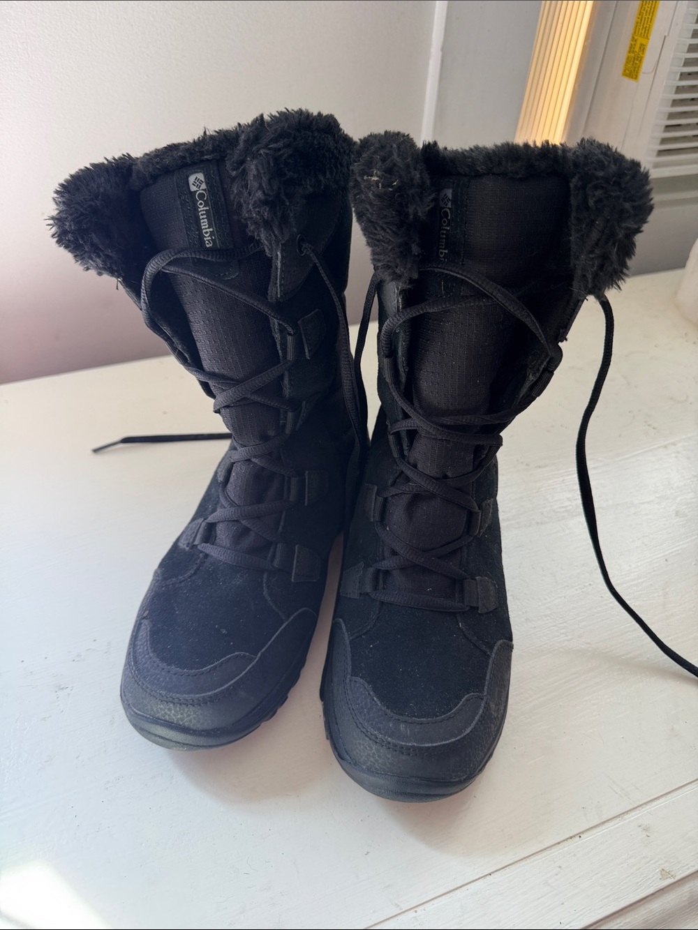 Columbia Black Faux-Fur Lace-Up Winter Boots